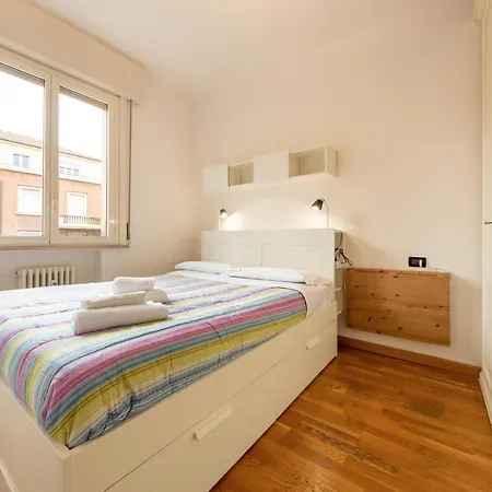 Housmart Milazzo 5 * Bologna