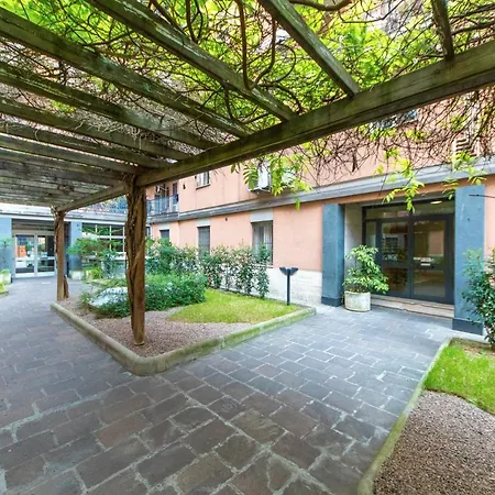 Housmart Milazzo 5 Apartment Bologna