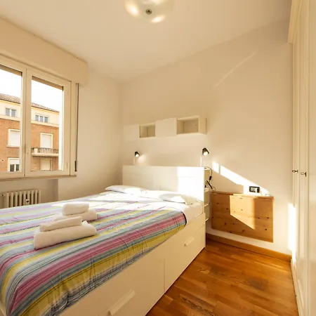 아파트 Housmart Milazzo 5 *