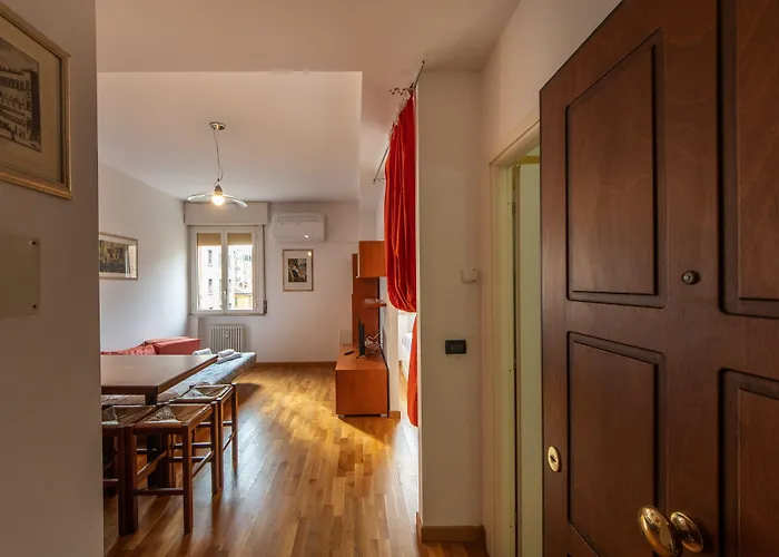 Housmart Milazzo 5 *