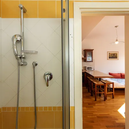 Housmart Milazzo 5 Lägenhet