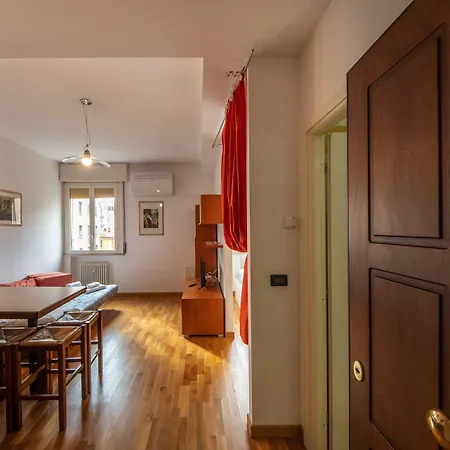 Housmart Milazzo 5 *